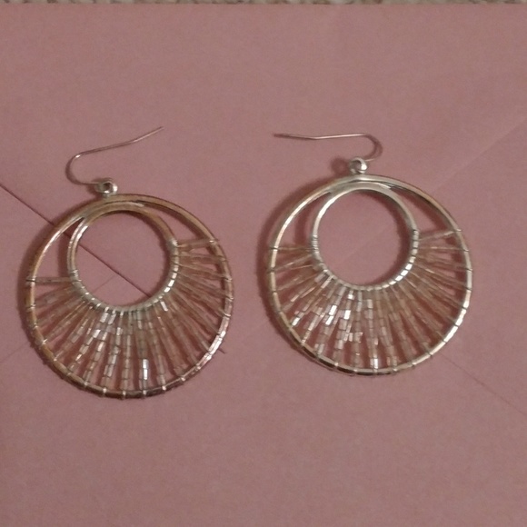 Earrings - Picture 1 of 2